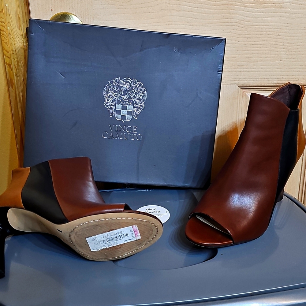 Peep toe leather booties